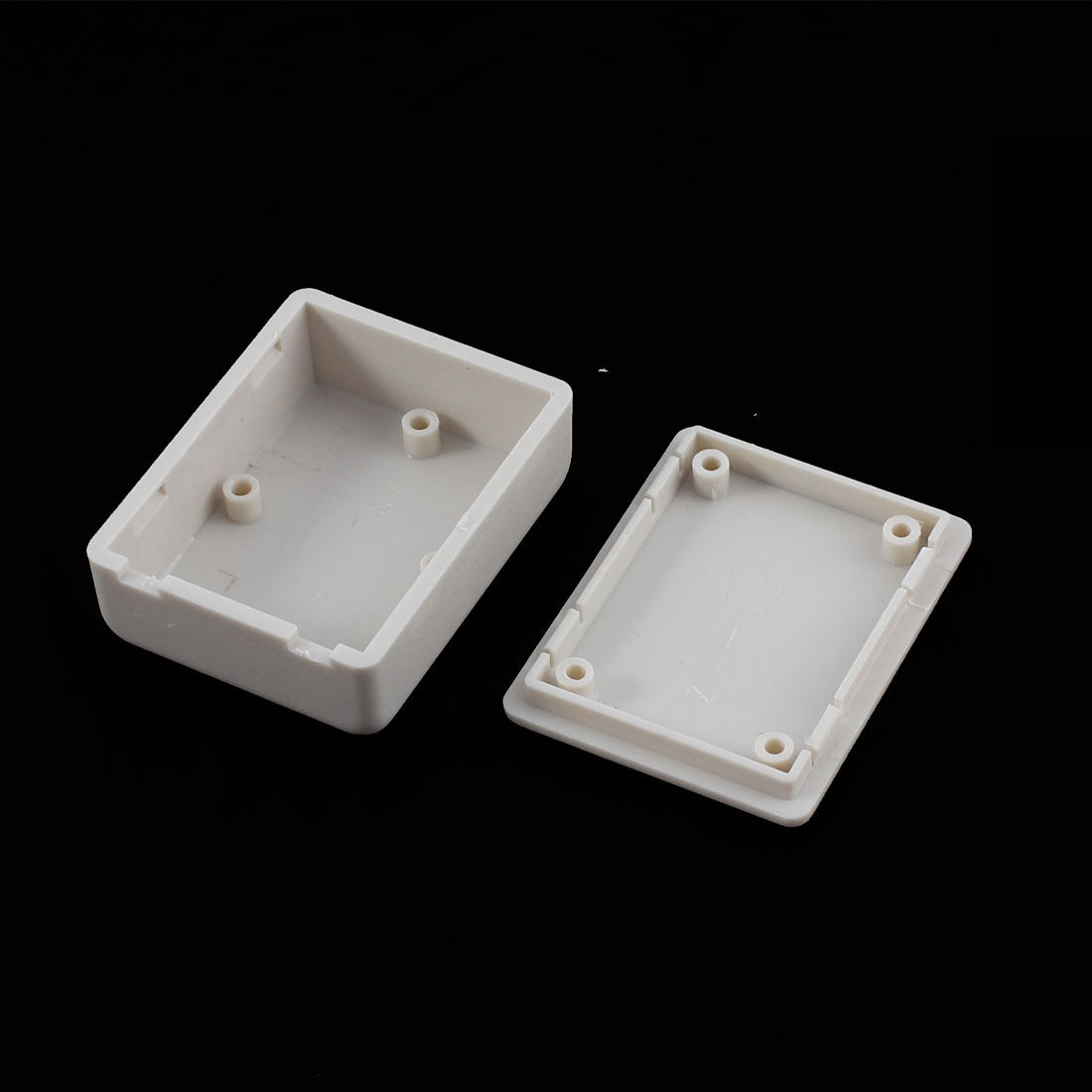 uxcell Uxcell 46mmx36mmx18mm Dustproof IP65 Plastic Enclosure Case DIY Junction Box 4 Pcs