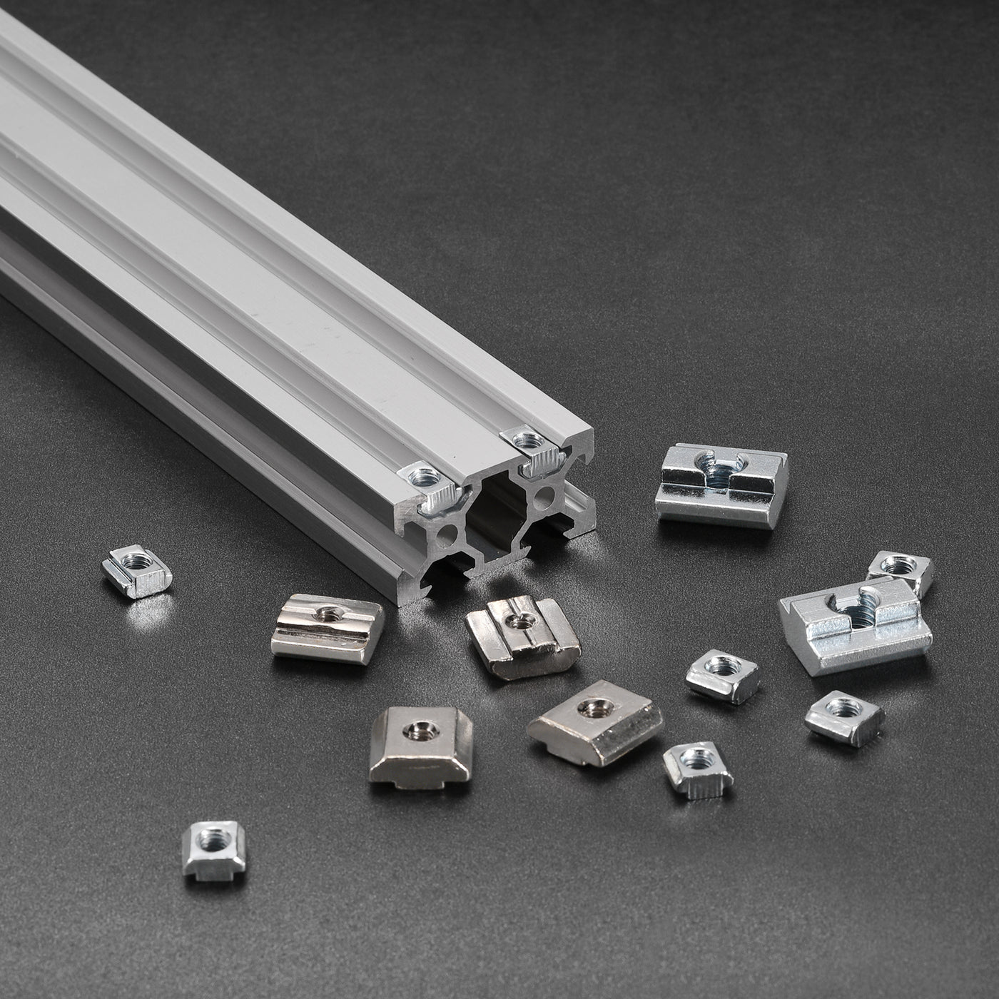 uxcell Uxcell 30Stk T-Muttern - Vernickelt Karbonstahl T Slot Bolzen 3030 Serie M3 Hammer Kopf Verschluss Gleitende T-Muttern für Aluminium Extrusionsprofile (Silber)