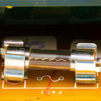 Harfington 20 Stück Schnellsicherung Glasrohr Sicherung 2A 125V 5x20mm Glasrohr Sicherungen Schnellwirkende Sicherungen für Leiterplatten Elektronische Geräte Haushaltsgeräte